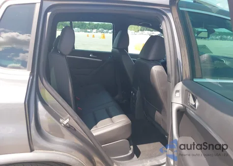 2016 Volkswagen Tiguan R-Line from USA, damaged, VIN WVGAV7AX8GW083822